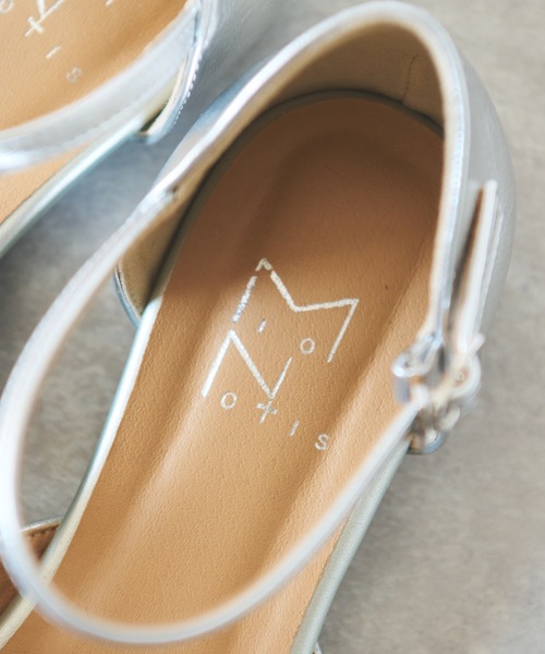 mio notis(ミオノティス)の「【MIO NOTIS(ミオ ノティス)】カットワークサンダル(サンダル・レディース・ホワイト/ブラウン/シルバー・36/37/38)」の22枚目の写真