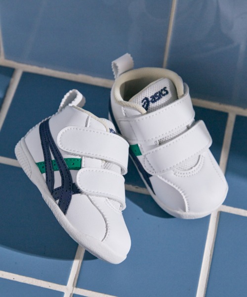 SUKUSUKU(スクスク)の「ASICS KIDS(アシックス キッズ)アミュレファースト SL(スニーカー・キッズ・ホワイト×ブルー・12.0cm/12.5cm/13.0cm/13.5cm/11.5cm)」の1枚目の写真