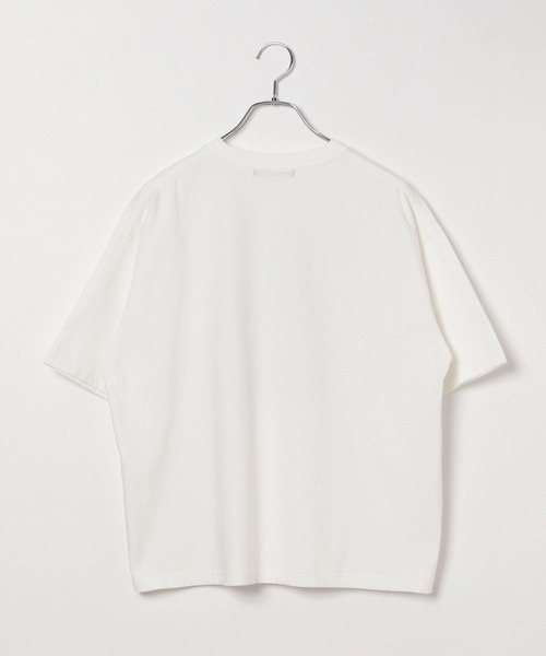 PAGEBOY(ページボーイ)の「メルティフラワーアートTシャツ(Tシャツ/カットソー・レディース・オフホワイト/チャコールグレー/ベージュ・FREE)」の18枚目の写真