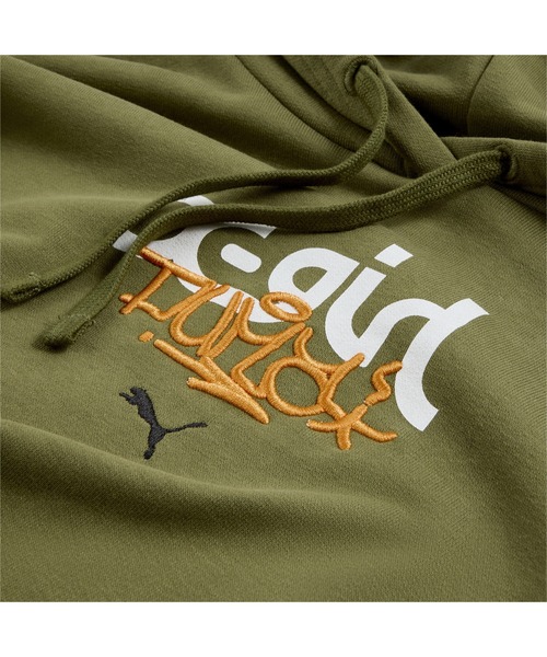 PUMA（プーマ）の「PUMA プーマ ウィメンズ PUMA x X-girl グラフィック フーディ（パーカー・レディース・オリーブ/ライトグレー/ブラック・MEDIUM/SMALL/X-SMALL/LARGE）」の7枚目の写真