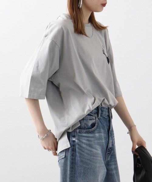RE730 古着風ロゴプリント半袖Tシャツ（Tシャツ/カットソー）｜RE730（アールイーセブンサーティー）