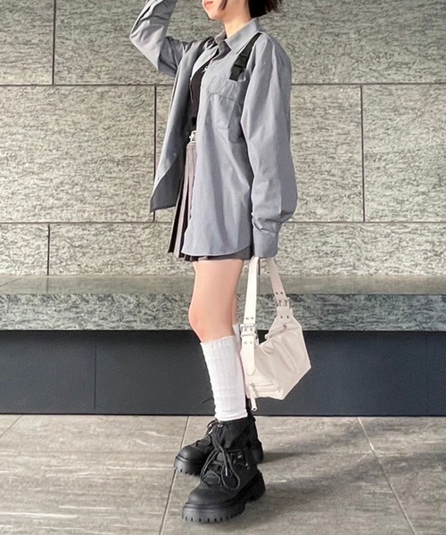 Figments（フィグメンツ）の「ベルテッドLSシャツ（シャツ/ブラウス・レディース・ブラック/グレー・SMALL/MEDIUM）」の4枚目の写真