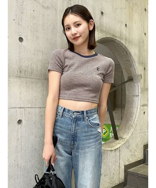 EVRIS（エヴリス）の「ボーダーコンパクトTシャツ（Tシャツ/カットソー・レディース・レッド/イエロー/ベージュ/ブラック・FREE）」の2枚目の写真