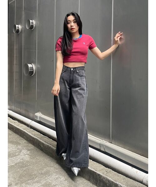 EVRIS（エヴリス）の「ボーダーコンパクトTシャツ（Tシャツ/カットソー・レディース・レッド/イエロー/ベージュ/ブラック・FREE）」の7枚目の写真