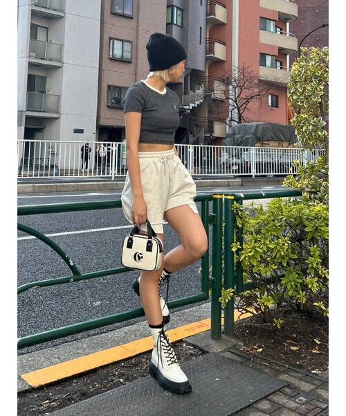 EVRIS（エヴリス）の「ボーダーコンパクトTシャツ（Tシャツ/カットソー・レディース・レッド/イエロー/ベージュ/ブラック・FREE）」の20枚目の写真