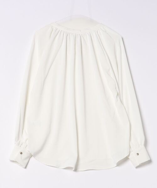 and it_(アンドイット)の「防汚加工リボンブラウス(シャツ/ブラウス・レディース・オフホワイト・M-L)」の2枚目の写真