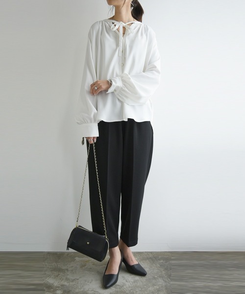 and it_(アンドイット)の「防汚加工リボンブラウス(シャツ/ブラウス・レディース・オフホワイト・M-L)」の10枚目の写真