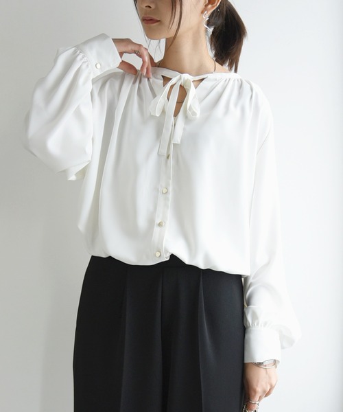 and it_(アンドイット)の「防汚加工リボンブラウス(シャツ/ブラウス・レディース・オフホワイト・M-L)」の8枚目の写真
