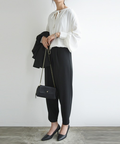 and it_(アンドイット)の「防汚加工リボンブラウス(シャツ/ブラウス・レディース・オフホワイト・M-L)」の5枚目の写真