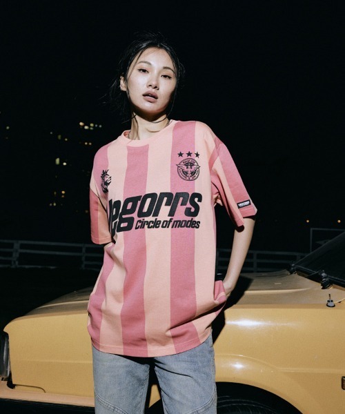 Ressaca(レサーカ)の「オーバーサイズ ユニフォームデザイン ロゴプリントストライプゲームシャツ ブロークコア(Tシャツ/カットソー・メンズ・ブルー/オレンジ・M/L/XL)」の19枚目の写真