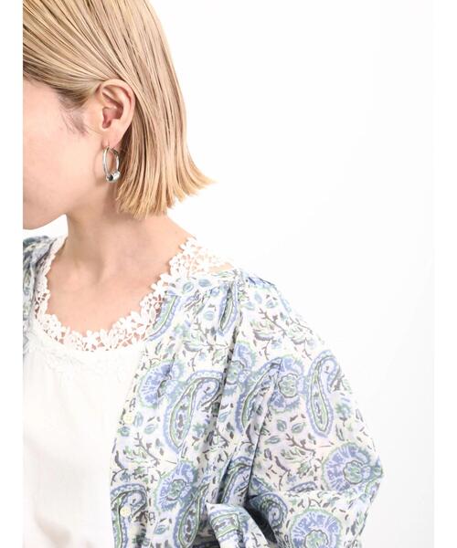 Samansa Mos2 blue(サマンサモスモスブルー)の「花レース付タンク(Tシャツ/カットソー・レディース・オフホワイト/ブラック・F)」の2枚目の写真