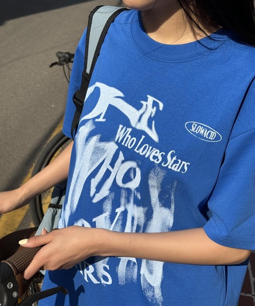 SLOWACID（スローアシッド）の「【UNISEX】SLOW ACID／GRAIN LOGO T 2118249（Tシャツ/カットソー・レディース・ブラック/ライトグレー/チャコール/ブルー・SMALL/MEDIUM/LARGE）」の13枚目の写真