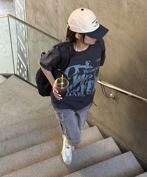 SLOWACID（スローアシッド）の「【UNISEX】SLOW ACID／GRAIN LOGO T 2118249（Tシャツ/カットソー・レディース・ブラック/ライトグレー/チャコール/ブルー・SMALL/MEDIUM/LARGE）」の16枚目の写真