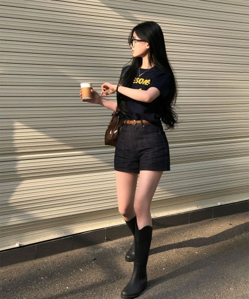 BEIDELLI（ベイデリー）の「[BELLIDE MADE] AWESOMEラウンド配色半袖ニット（Tシャツ/カットソー・レディース・ネイビー/ホワイト・FREE）」の9枚目の写真