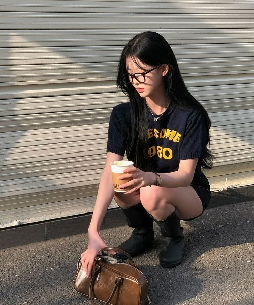 BEIDELLI（ベイデリー）の「[BELLIDE MADE] AWESOMEラウンド配色半袖ニット（Tシャツ/カットソー・レディース・ネイビー/ホワイト・FREE）」の8枚目の写真