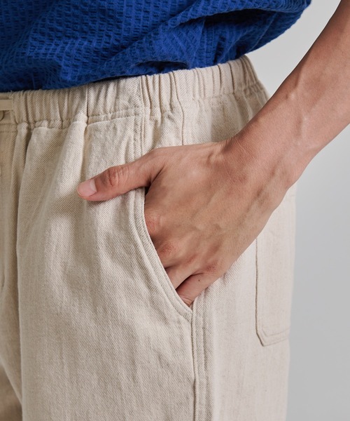 Eddie Bauer(エディーバウアー)の「コットンリネン ツイルショーツ(その他パンツ・メンズ・ネイビー/ライトベージュ/スモークグレー・XXL/XL/L/M/S)」の5枚目の写真
