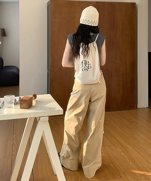 gossip!ロサンゼルス(ゴシップロサンゼルス)の「little ribbon リボン刺繍ワイドパンツ Y2K(カーゴパンツ・レディース・ベージュ/ブラック・S/M/L)」の17枚目の写真