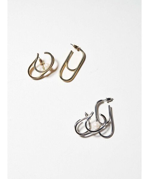 アシンメトリーウェーブイヤーカフピアス（ピアス（両耳用））｜ELENDEEK（エレンディーク）