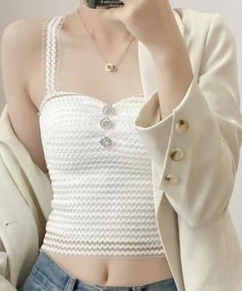 Vipoa(ヴィポア)の「lace camisole(キャミソール・レディース・ブラック/ホワイト・FREE)」の3枚目の写真