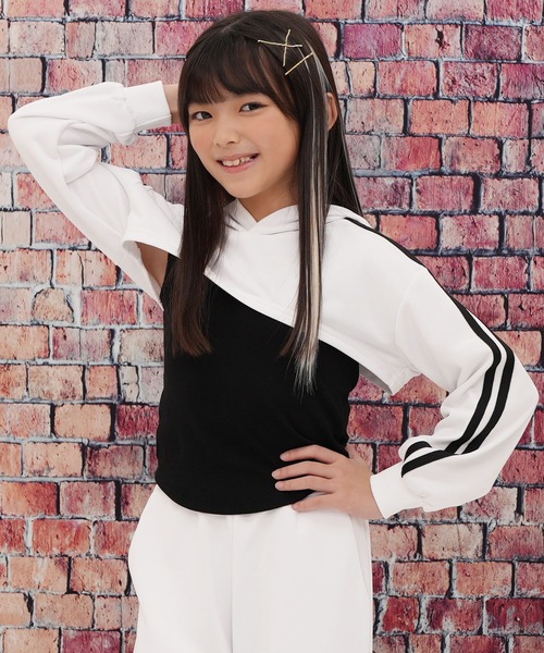 Bee des Bee(ビーデスビー)の「ライン入りトップス×タンクトップ(パーカー・キッズ・ピンク系その他/ホワイト×ブラック/ブラック系その他・140cm/120cm/110cm/150cm/130cm)」の9枚目の写真