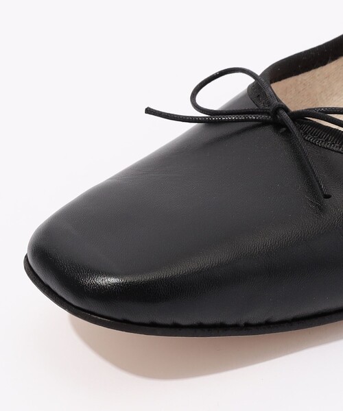 TOMORROWLAND (トゥモローランド)の「【別注】SPELTA IMMA ナッパレザー バレエシューズ(バレエシューズ・レディース・ライトベージュ/ブラック・39/38/37/36/35)」の7枚目の写真