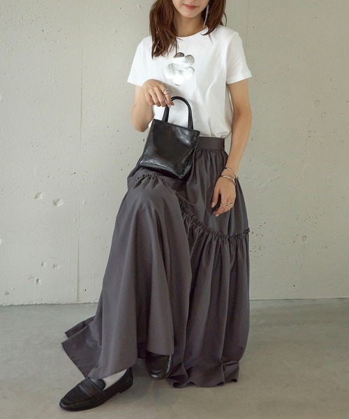 MAISON BREEZE reveur(メゾンブリーズレヴール)の「【MAISON BREEZE reveur】metallic square handbag メタルスクエアハンドバッグ(ハンドバッグ・レディース・ミント/ブラック/シルバー・FREE)」の6枚目の写真