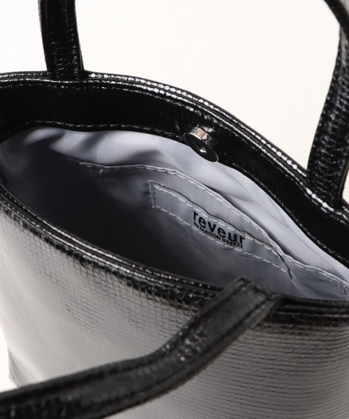 MAISON BREEZE reveur(メゾンブリーズレヴール)の「【MAISON BREEZE reveur】metallic square handbag メタルスクエアハンドバッグ(ハンドバッグ・レディース・ミント/ブラック/シルバー・FREE)」の18枚目の写真