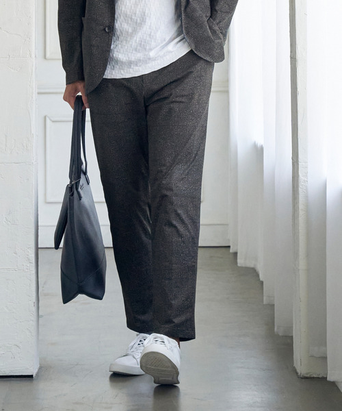 ikka(イッカ)の「GOKU楽ワークAIR パンツ(その他パンツ・メンズ・ネイビー/ブラック・L/M/XL/S)」の4枚目の写真