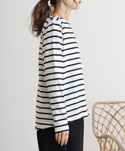 atONE（アットワン）の「atONE サイドスリットラウンドネックボーダーロングスリーブカットソー（Tシャツ/カットソー・レディース・ブラック×ホワイト/ホワイト×ブラック・M/4L/3L/LL/L）」の14枚目の写真