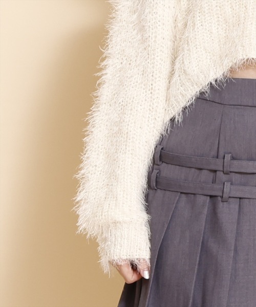 REDYAZEL（レディアゼル）の「クロップドシャギーニットトップス（ニット/セーター・レディース・ホワイト/ピンク/ブルー・FREE）」の15枚目の写真