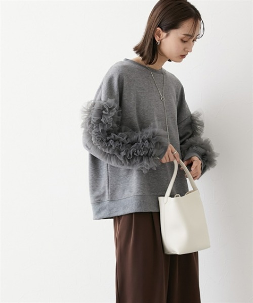 nissen（ニッセン）の「袖チュールショート丈トレーナー（スウェット・レディース・ブラック/オフホワイト/グレー・LL/L/M/S）」の8枚目の写真