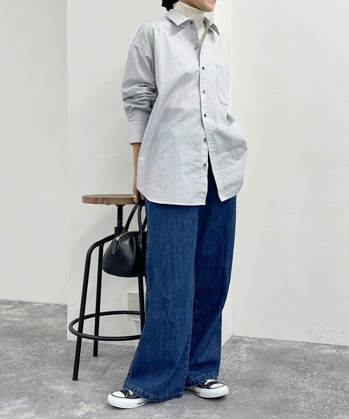 fredy emue(フレディエミュ)の「FR刺繍ストライプシャツ(シャツ/ブラウス・レディース・ブラック系その他/ホワイト系その他2/グレー系その他・38)」の4枚目の写真