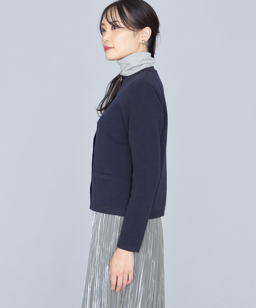 A/C DESIGN BY ALPHA CUBIC（エーシーデザインバイアルファキュービック）の「【洗濯可能】メタルボタンニットカーディガン（カーディガン/ボレロ・レディース・ブルー/オフホワイト/ネイビー・M/L）」の6枚目の写真