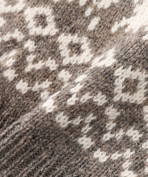 FILL THE BILL(フィルザビル)の「FILL THE BILL / フィルザビル SHETLAND NORDIC CARDIGAN 306-242024(カーディガン/ボレロ・メンズ・キャメル/ブラック・MEDIUM)」の5枚目の写真