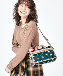 国内公式完売●LeSportsac●ピーナッツギャングショルダーバッグ セール】DANIELLA CROSSBODY ピーナッツギャングピンク