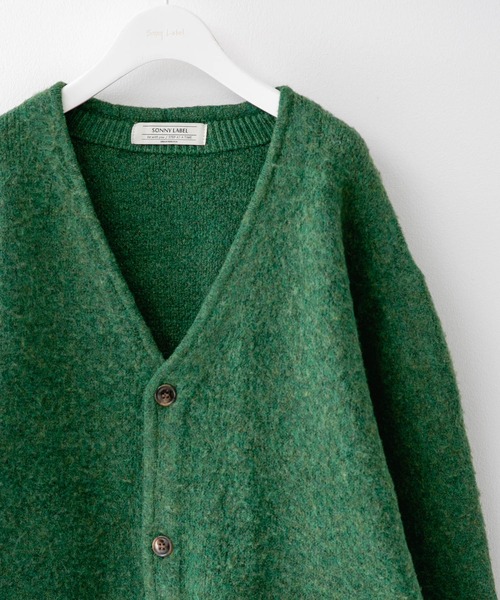 URBAN RESEARCH Sonny Label（アーバンリサーチサニーレーベル）の「モヘヤタッチVネックニットカーディガン（カーディガン/ボレロ・メンズ・グリーン/ダークブラウン/チャコールグレー/パープル・MEDIUM/LARGE）」の3枚目の写真