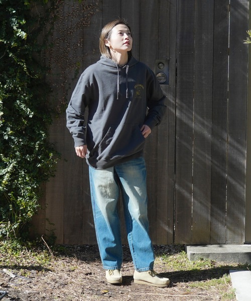 BILLABONG（ビラボン）の「BILLABONG メンズ FEELING FREE パーカー 【2025年春夏モデル】/ビラボンバックプリントプルオーバーパーカー（パーカー・メンズ・ブラック系その他/ブルー系その他/クリーム・MEDIUM/LARGE/X-LARGE）」の4枚目の写真