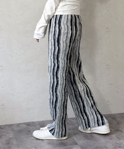 セール】ニュアンスストライププリーツストレートパンツ（その他