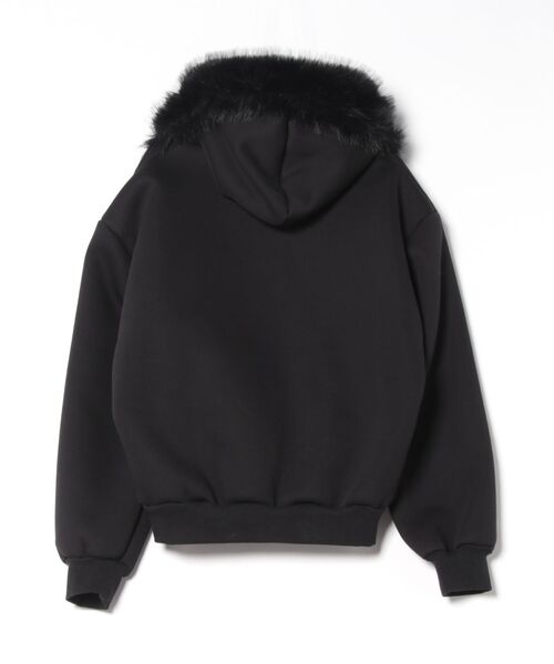 Never mind the XU / Chikashitsu+（ネバーマインド ザ エックスユー / チカシツプラス）の「韓国ファッション nmtc + エヌエムティーシープラス unisex fur zip up hoodie ユニセックス ファージップアップフーディー 長袖トップス 長袖パーカー 長袖フーディー 羽織 ジップパーカー ジップフーディー ファーパーカー フードジャケット ヘビーパーカー ファー取り外し可能 韓国ファッション 韓国 ストリート ストリートファッション（パーカー・メンズ・グレー/ブラック・ONE SIZE）」の3枚目の写真