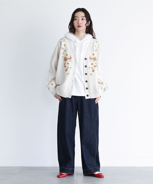 somari imagination(ソマリ イマジネーション)の「『チュールフードカットソー』(Tシャツ/カットソー・レディース・ブラック/オフホワイト・1/2)」の5枚目の写真