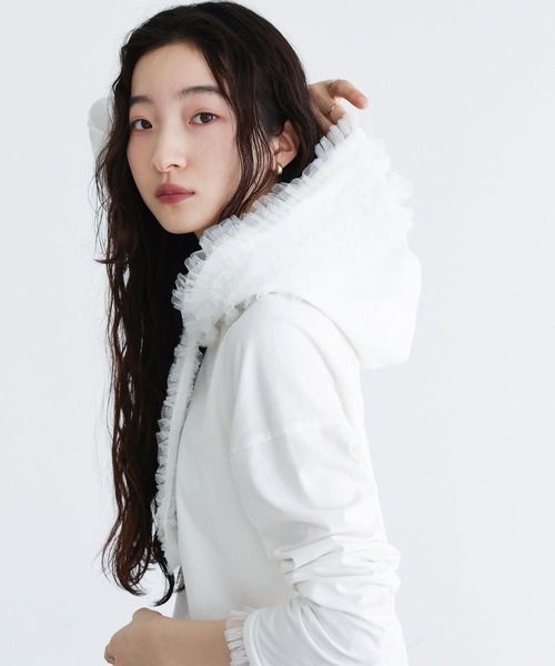 somari imagination(ソマリ イマジネーション)の「『チュールフードカットソー』(Tシャツ/カットソー・レディース・ブラック/オフホワイト・1/2)」の9枚目の写真