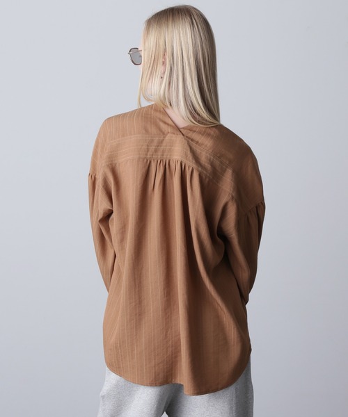 GENE HEAVENS)COTTON PEARL BUTTON V NECKSHIRT（シャツ