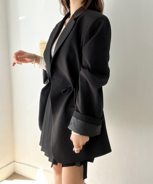 Jasmine Grandiflorum（ジャスミングランディフローラム）の「【Jasmine】ドロストテーラードシャケット（テーラードジャケット・レディース・ベージュ/ブラック・FREE）」の6枚目の写真