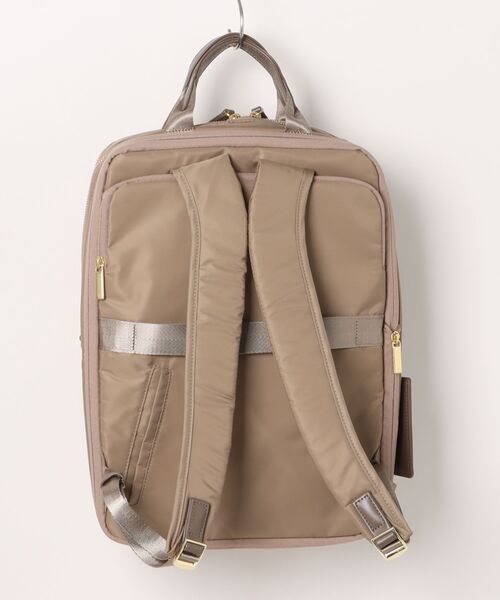 ace.(エース)の「【ace. GENE/エースジーン】 フィッテム ビジネスリュック 17L(20L) レディースビジネス A4(バックパック/リュック・レディース・ブラック/ベージュ/チャコール/ネイビー・FREE)」の5枚目の写真