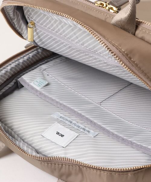 ace.(エース)の「【ace. GENE/エースジーン】 フィッテム ビジネスリュック 17L(20L) レディースビジネス A4(バックパック/リュック・レディース・ブラック/ベージュ/チャコール/ネイビー・FREE)」の7枚目の写真