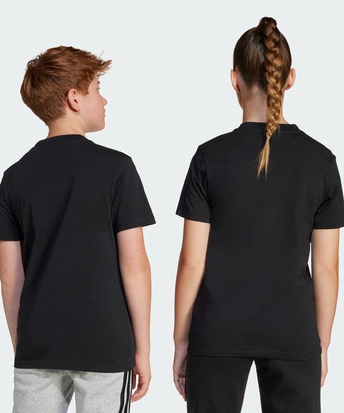 adidas（アディダス）の「エッセンシャルズ 半袖Tシャツ キッズ / アディダス adidas（Tシャツ/カットソー・キッズ・レッド/ブラック・160/150/140/130）」の3枚目の写真