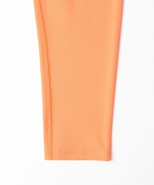 HOLIDAY（ホリデイ）の「FAST DRY JERSEY CROPPED LEGGINGS ファストドライジャージクロップドレギンス（レギンス/スパッツ・レディース・ブラック/ピンク/オレンジ・0/1）」の8枚目の写真