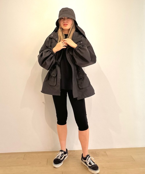 HOLIDAY（ホリデイ）の「FAST DRY JERSEY CROPPED LEGGINGS ファストドライジャージクロップドレギンス（レギンス/スパッツ・レディース・ブラック/ピンク/オレンジ・0/1）」の19枚目の写真