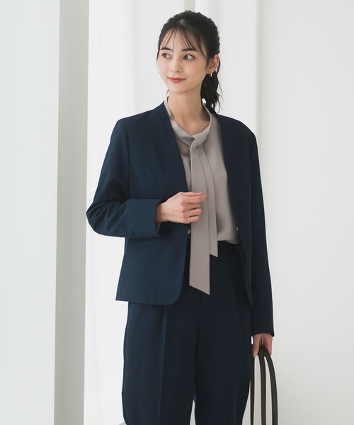 CELEN（セレン）の「【洗える/防シワ/UV/花粉防止/セットアップ対応】モダンノーカラージャケット 単品 ≪オフィスカジュアルスーツ≫（スーツジャケット・レディース・ブラウン/ブラック/ネイビー・L/M/S）」の4枚目の写真