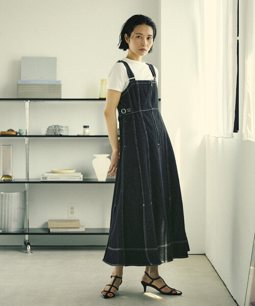 Firsthand(ファーストハンド)の「Firsthand/ファーストハンド デニムマーメイドワンピース / Aライン スリット サロペットデニムワンピース / ジャンパースカート(ワンピース・レディース・ネイビー/ブラック・FREE)」の13枚目の写真
